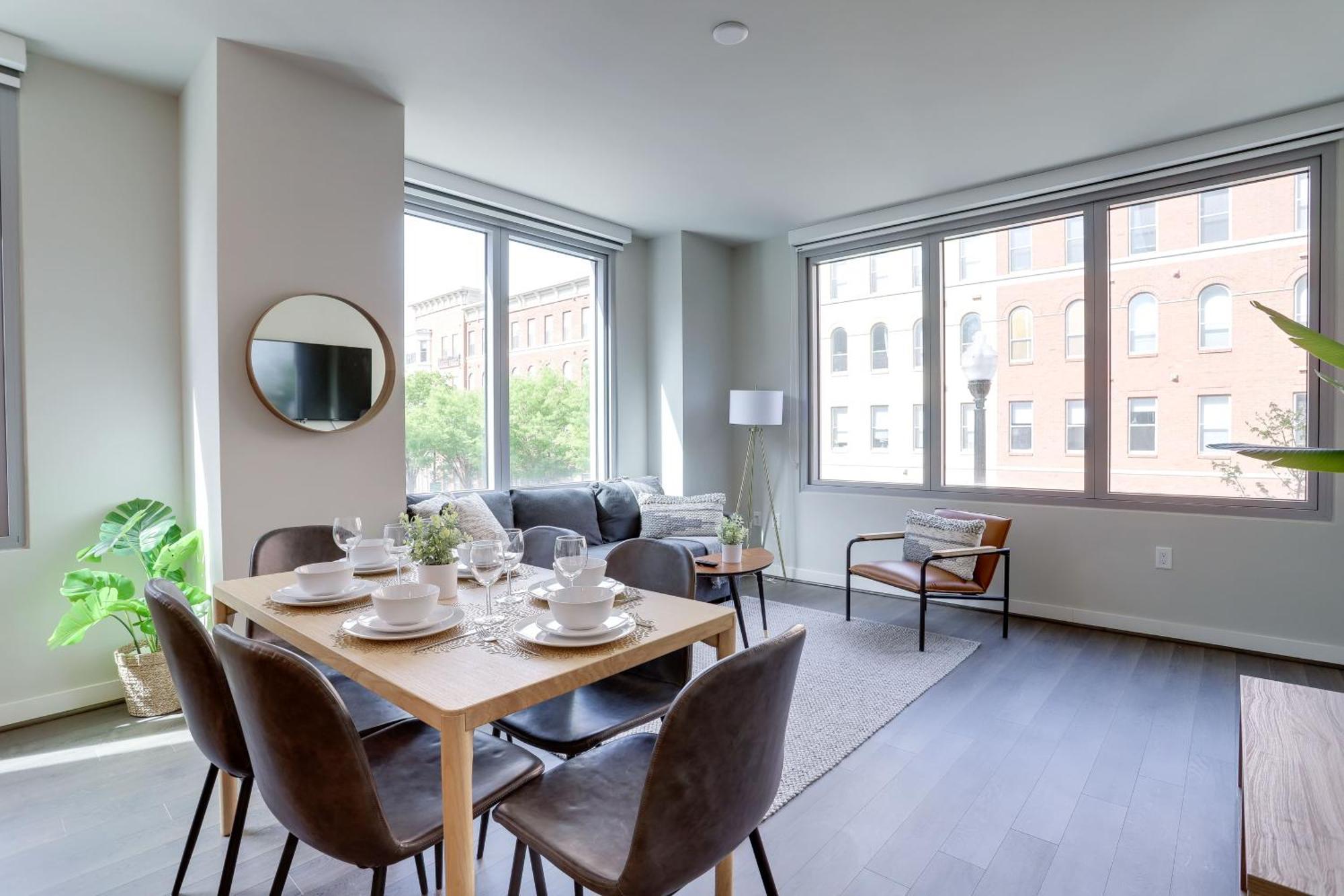 Stylish Condo At Clarendon With Rooftop Views Арлингтон Экстерьер фото