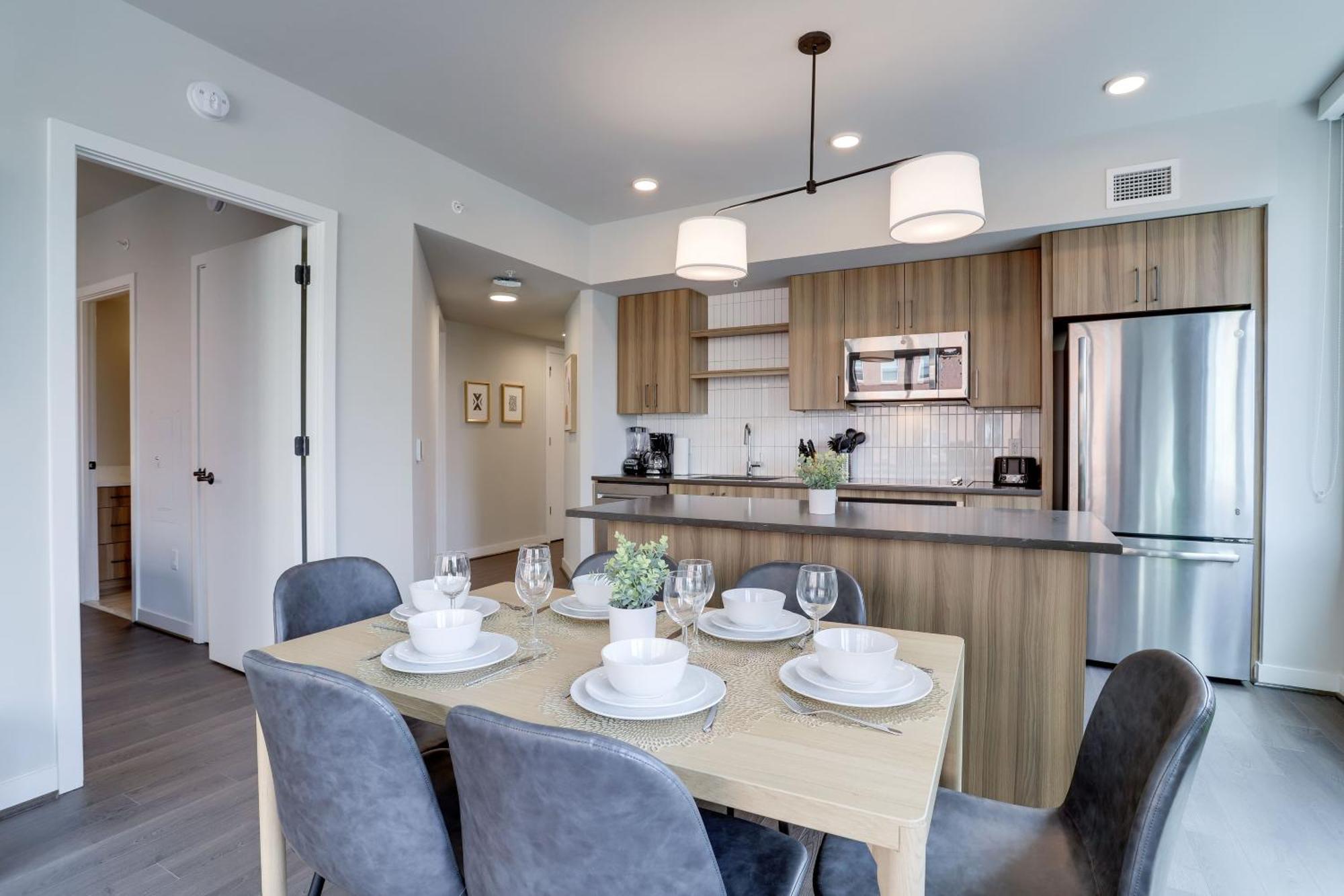 Stylish Condo At Clarendon With Rooftop Views Арлингтон Экстерьер фото