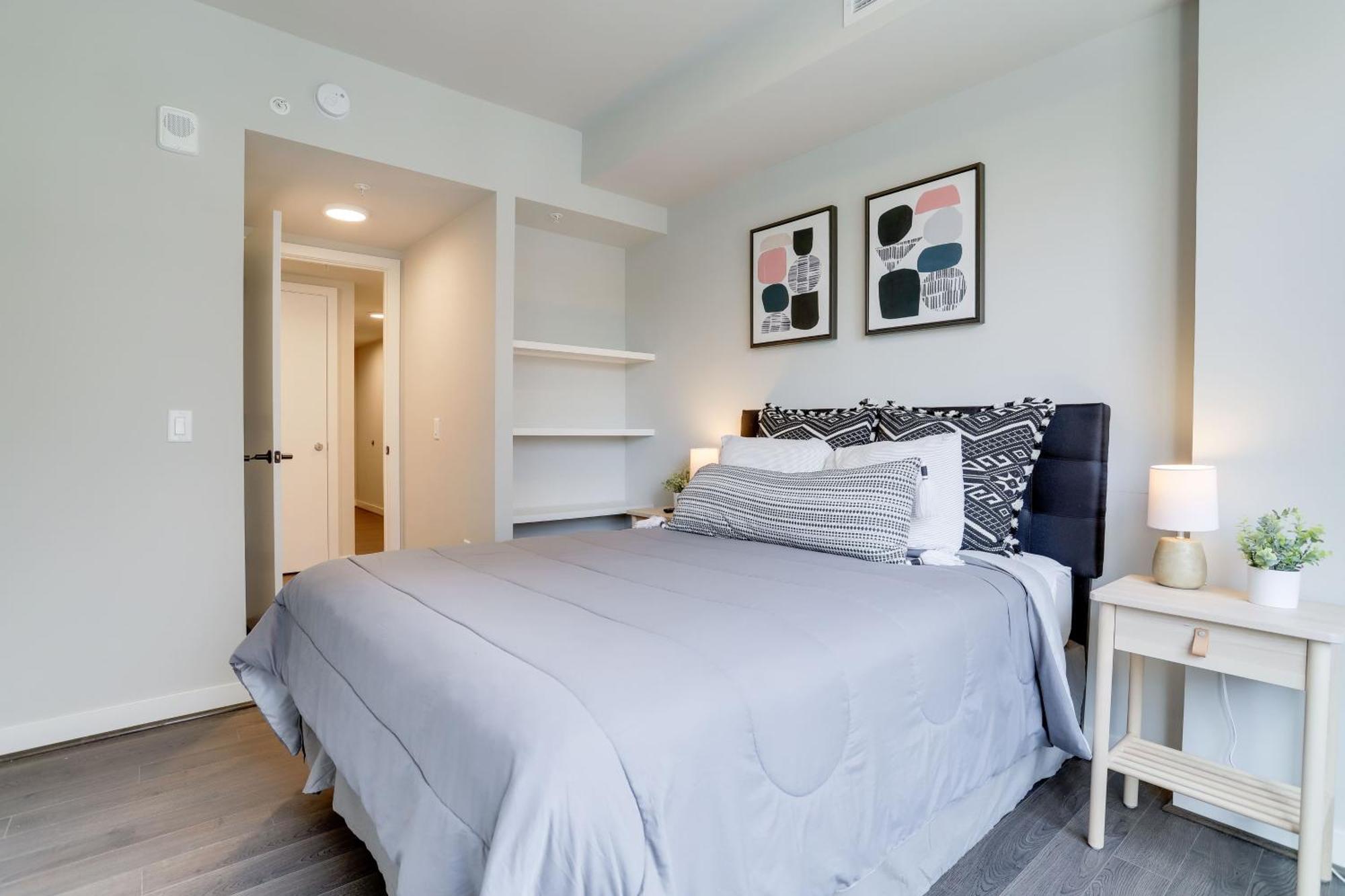 Stylish Condo At Clarendon With Rooftop Views Арлингтон Экстерьер фото